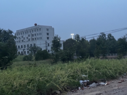 道路堆放雜物
